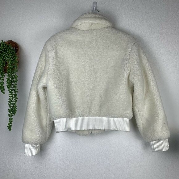 NWT Nasty Gal L Ivory Teddy Bear Fuzzy Faux Fur Cropped Bomber Jacket Coat - Picture 5 of 5